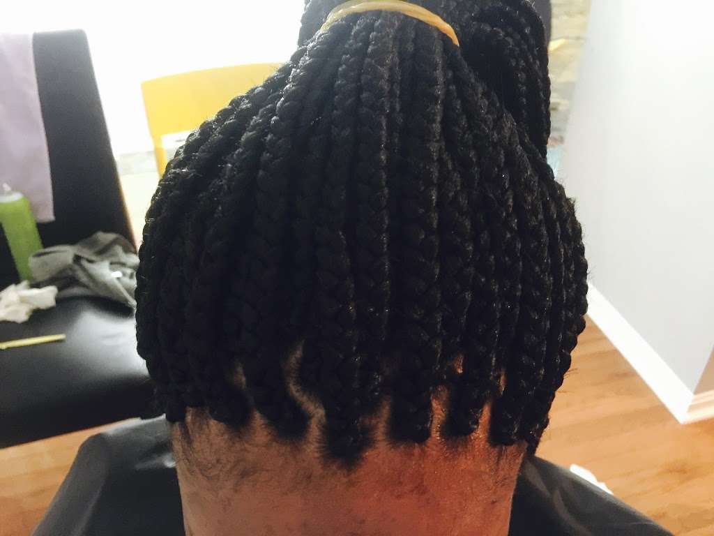 Giseles African Hair Braiding | 406 Waters Cove Ct, Stafford, VA 22554, USA | Phone: (804) 332-7389