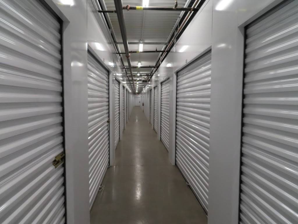 Extra Space Storage | 3615 N 27th Ave, Phoenix, AZ 85017, USA | Phone: (602) 889-5451