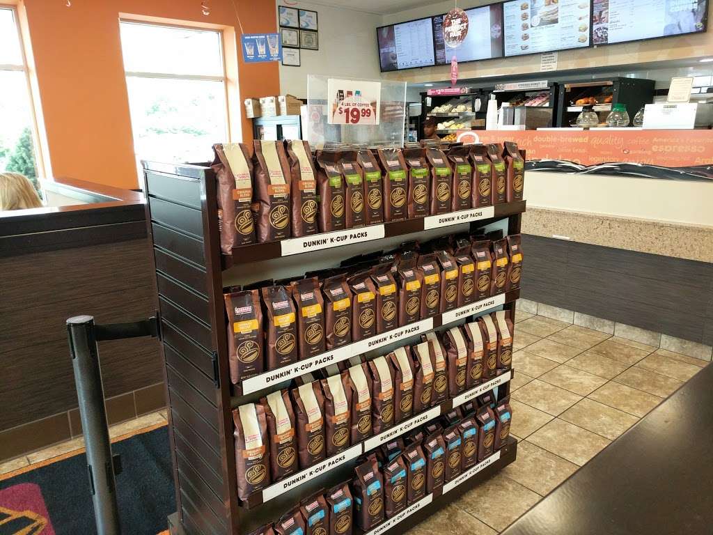 Dunkin | 1810 Tonnelle Ave, North Bergen, NJ 07047, USA | Phone: (201) 223-5512