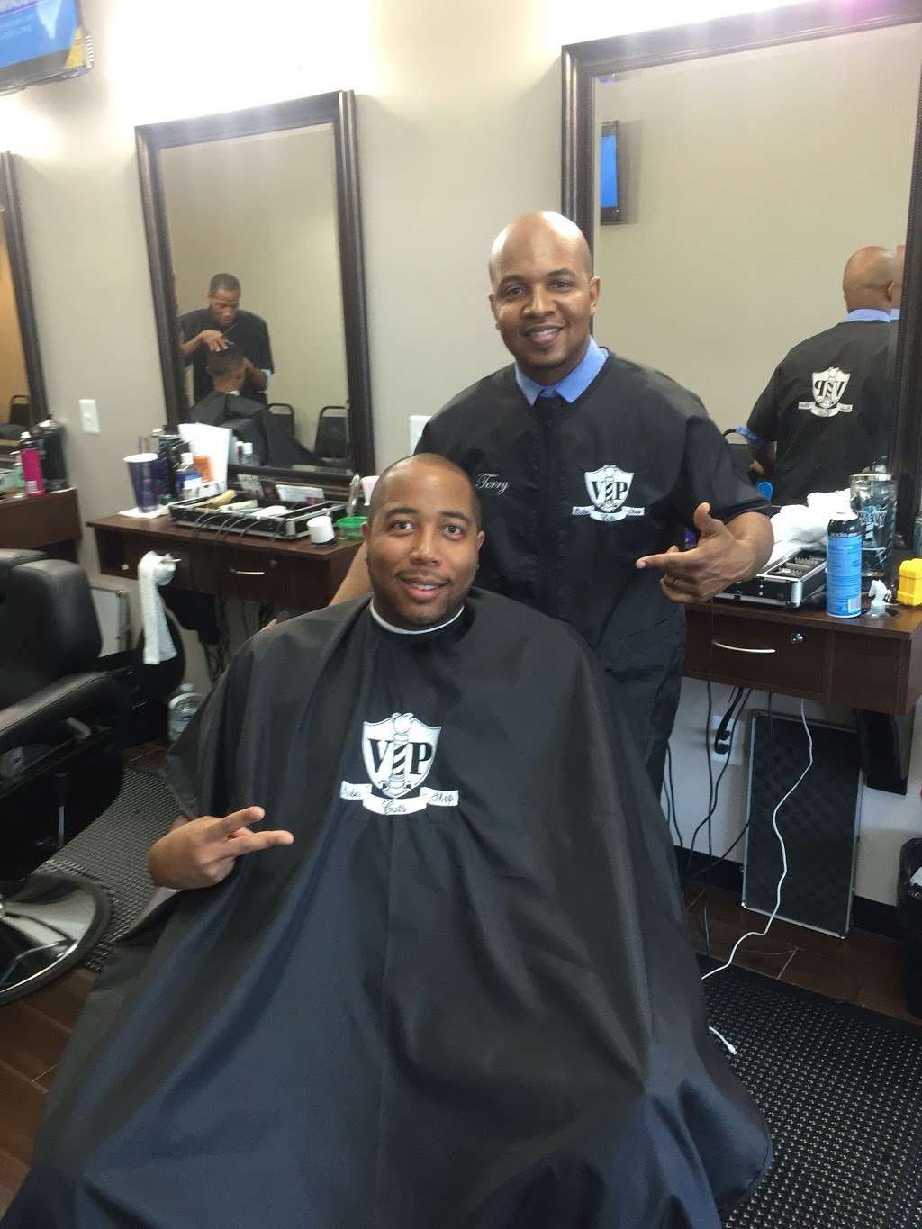 VIP CUTS | 6850 Race Track Rd, Bowie, MD 20715 | Phone: (301) 383-1704