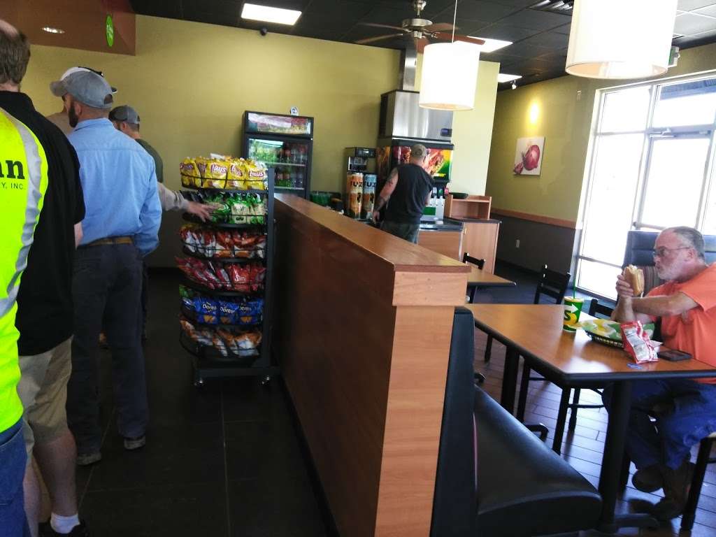 Subway Restaurants | 434 N Mt Zion Rd, Lebanon, IN 46052, USA | Phone: (765) 482-7761