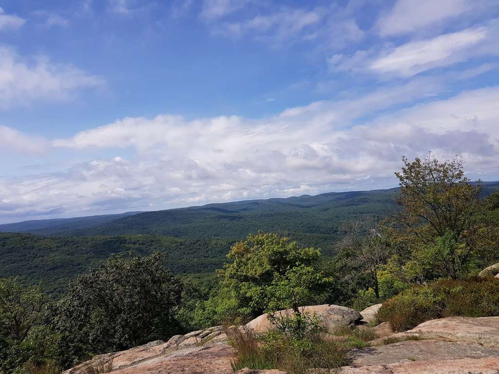 Bear Mountain Peak | Major Welch Trail, Tomkins Cove, NY 10986, USA