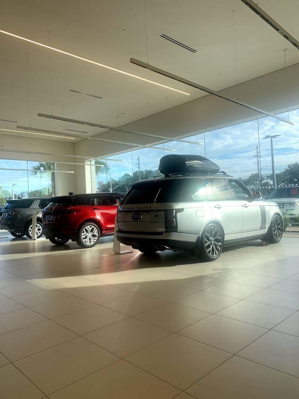 Land Rover Jacksonville | 11217 Atlantic Blvd #1, Jacksonville, FL 32225, USA | Phone: (877) 786-3551