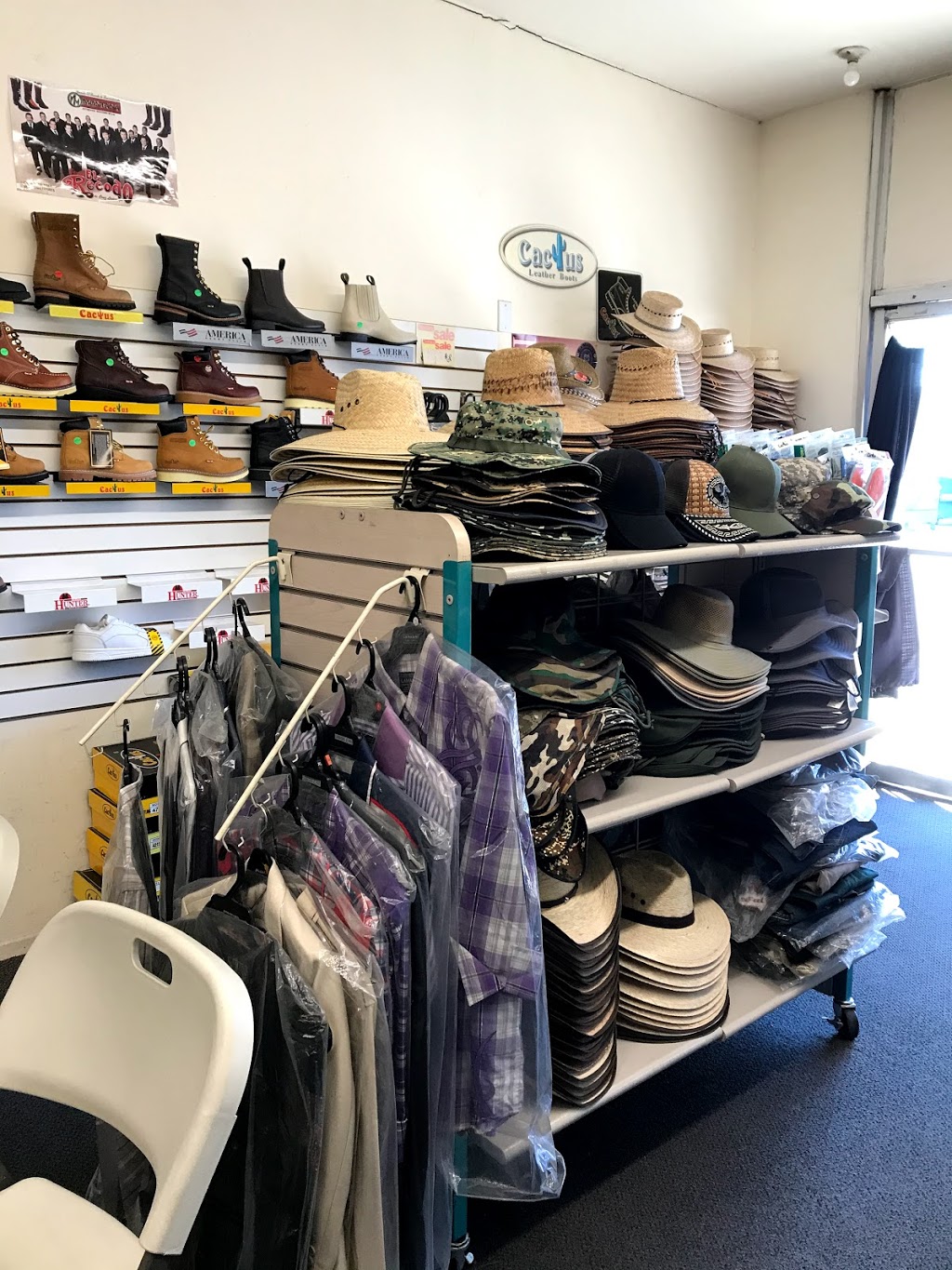 Anguianos Shoes | 18041 Saticoy St, Reseda, CA 91335, USA | Phone: (818) 774-0974