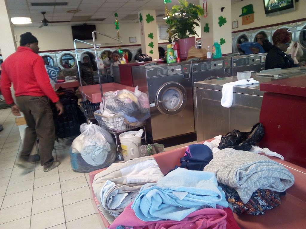 Blue Wave Laundry | 1372 Blue Hill Avenue, Mattapan, MA 02126 | Phone: (617) 298-7700