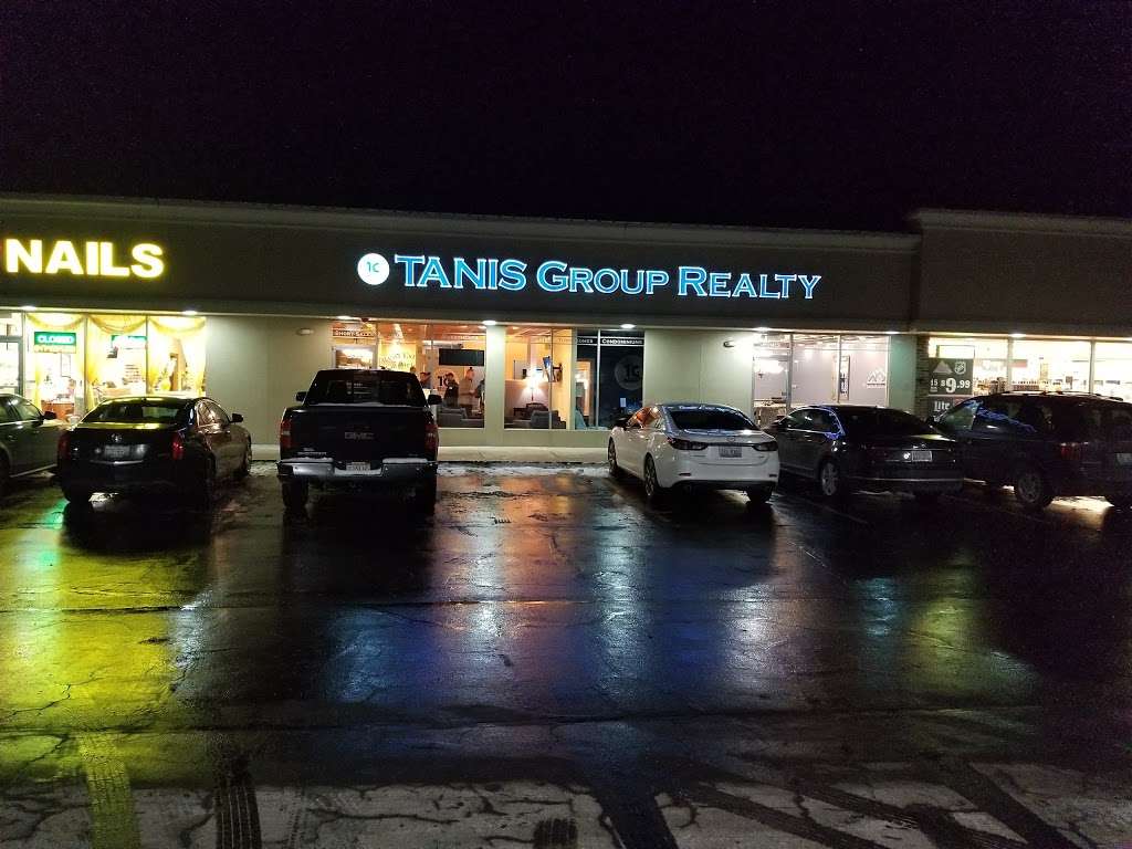 TANIS Group Realty | 505 E Algonquin Rd, Algonquin, IL 60102, USA | Phone: (847) 594-4215