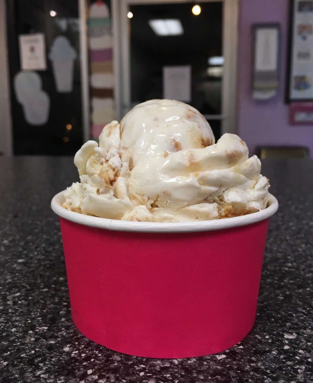 Scoops N More | 672 Lowell St #2, Peabody, MA 01960, USA | Phone: (978) 535-9916