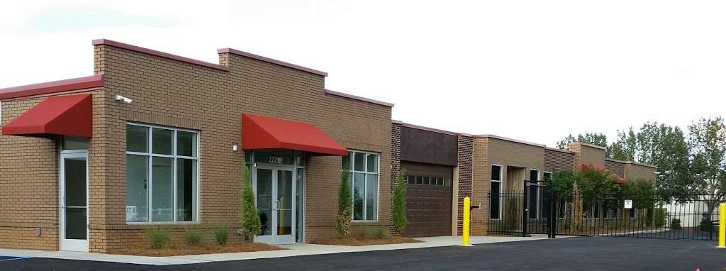 Eden Terrace Self Storage | 2225 Eden Terrace, Rock Hill, SC 29730 | Phone: (803) 594-4565