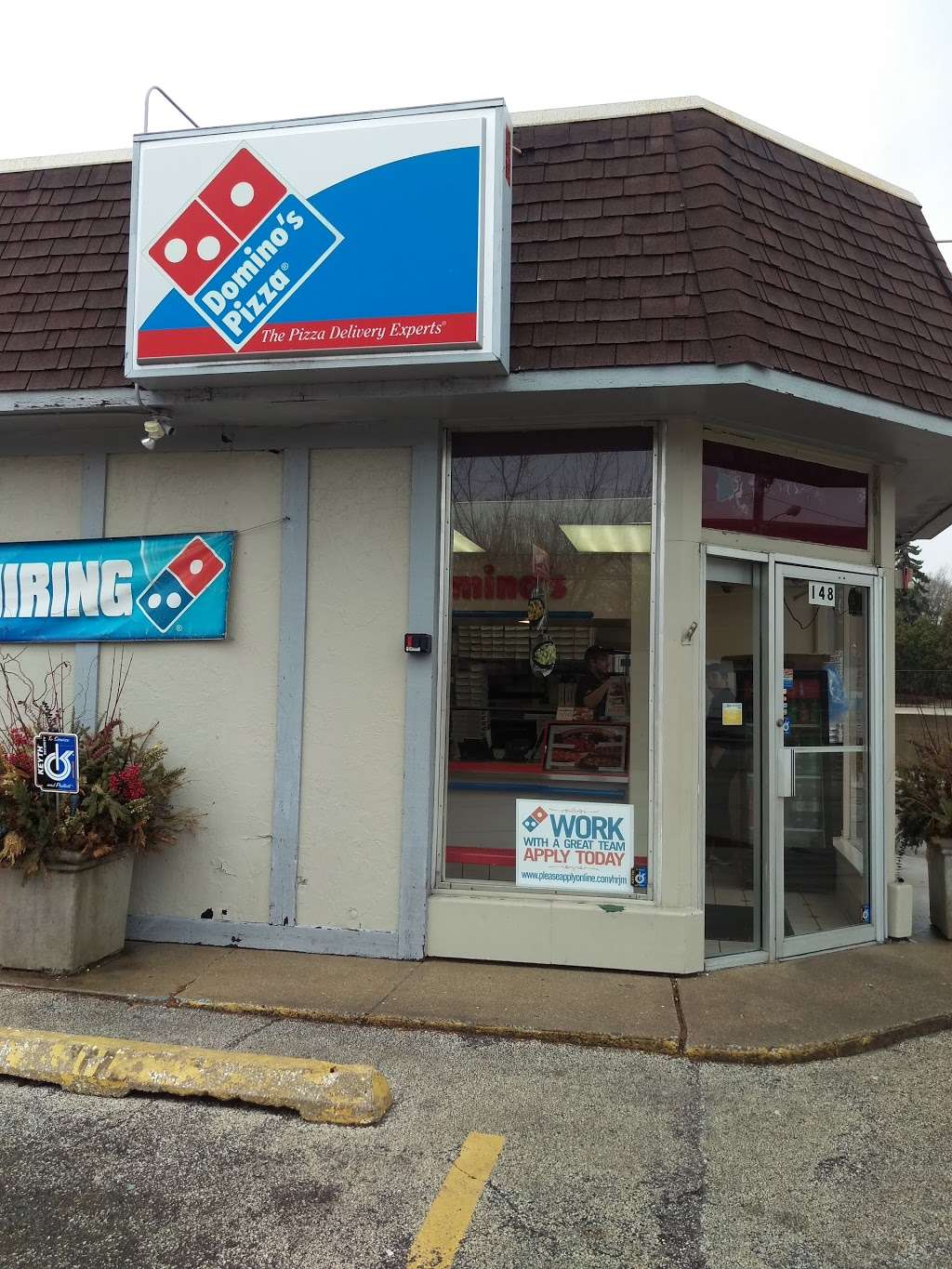 Dominos Pizza | 9 Prairie Ave Ste B, Highwood, IL 60040, USA | Phone: (847) 433-6441