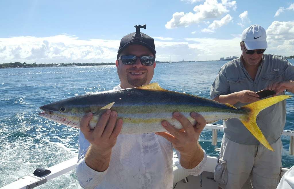 Sea Horse Fishing Charter Adventures | 255 E 22nd Ct, Riviera Beach, FL 33404, USA | Phone: (561) 254-5124