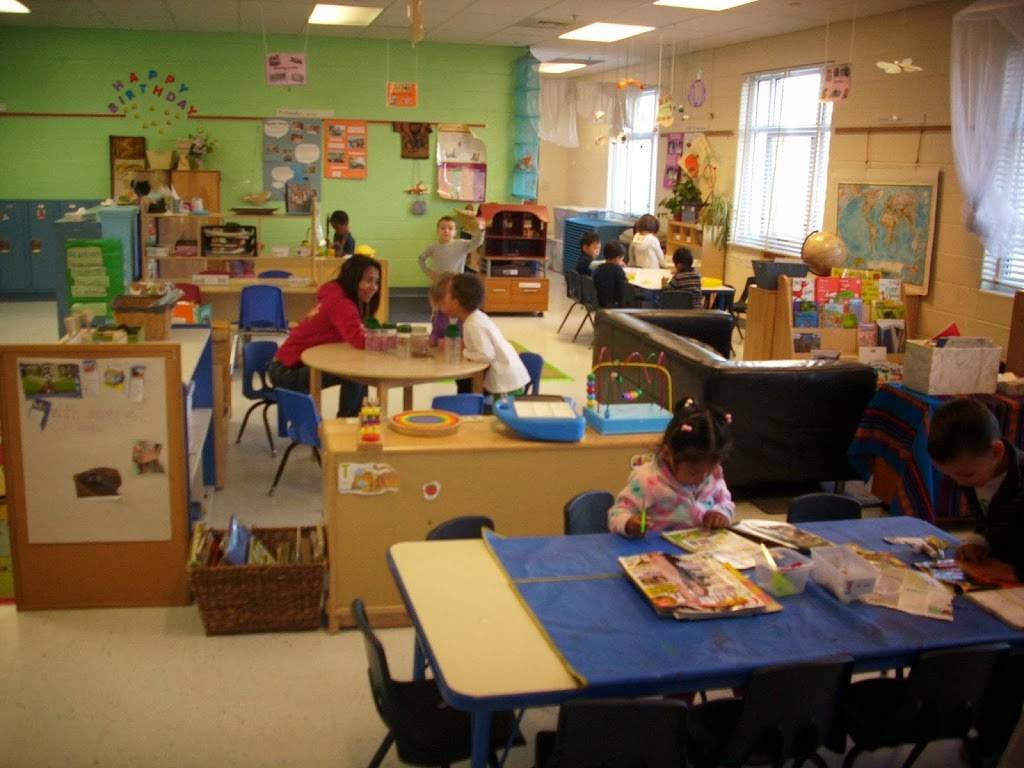 Montgomery Child Care Association Arcola | 1820 Franwall Ave, Silver Spring, MD 20902, USA | Phone: (301) 649-3597