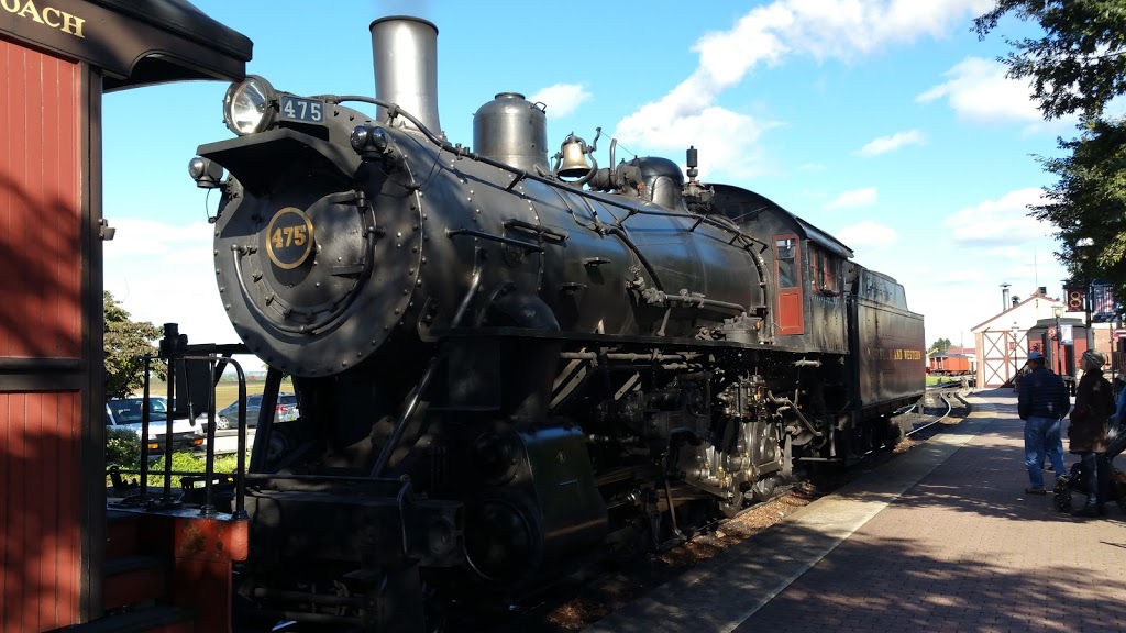 Strasburg Rail Road: Groffs Picnic Grove | Strasburg Rail Road and, 9520, Cherry Hill Rd, Ronks, PA 17572, USA | Phone: (866) 725-9666