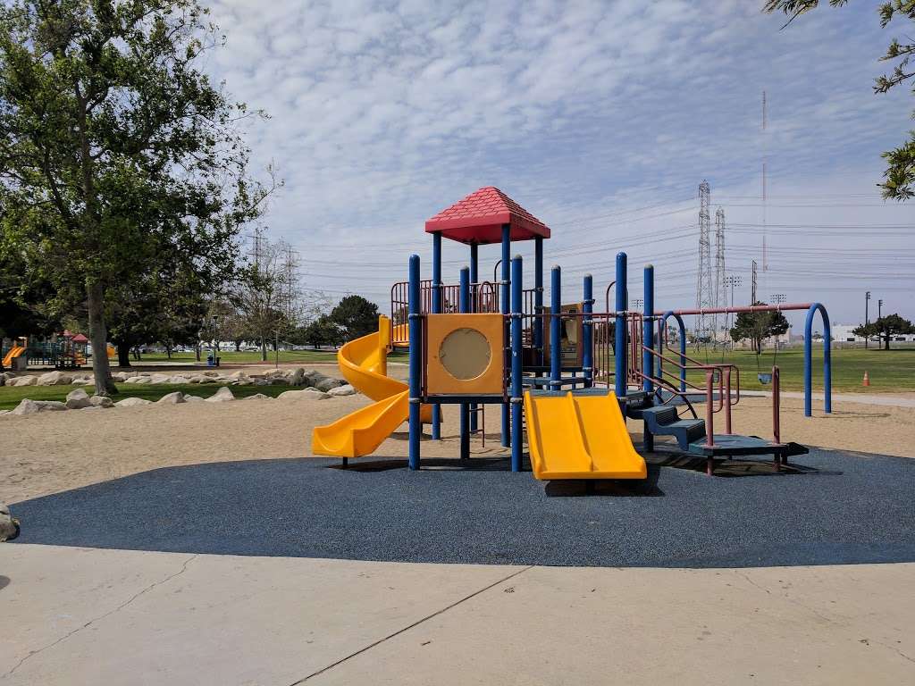 Columbia Regional Park | 4045 190th St, Torrance, CA 90504, USA | Phone: (310) 328-5310