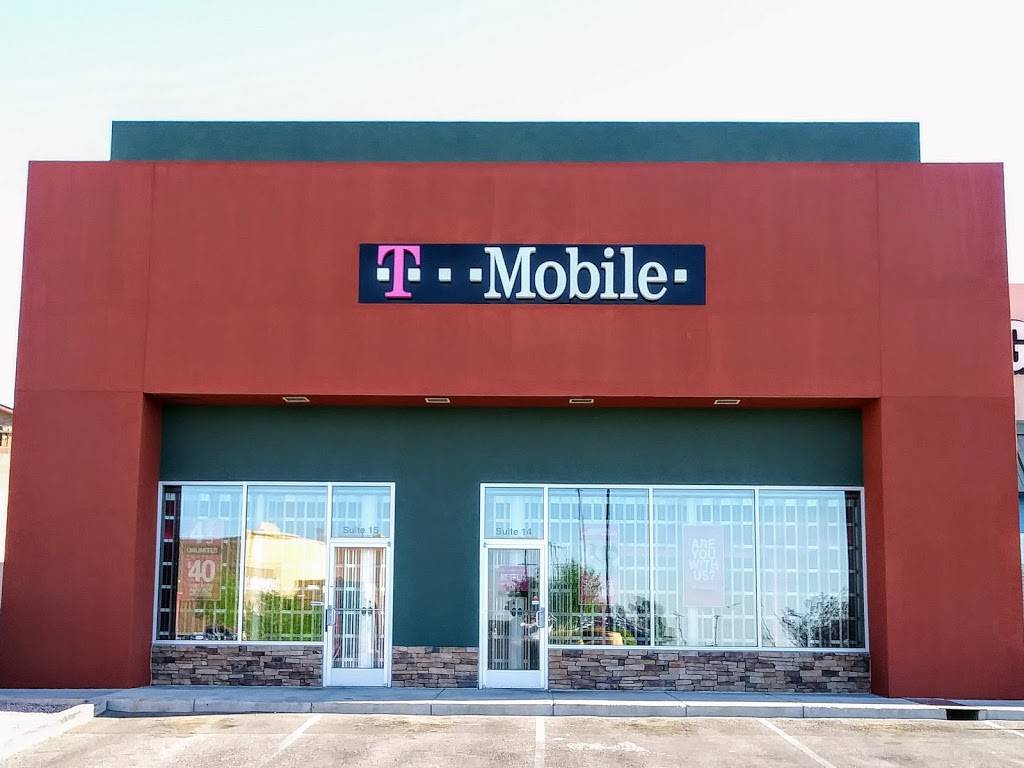 T-Mobile | 701 Unser Blvd SE, Rio Rancho, NM 87124, USA | Phone: (505) 962-0100