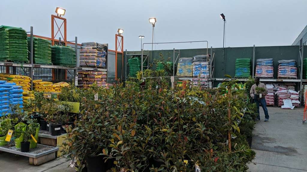 Garden Center At The Home Depot 1933 Davis St San Leandro Ca 94577 Usa