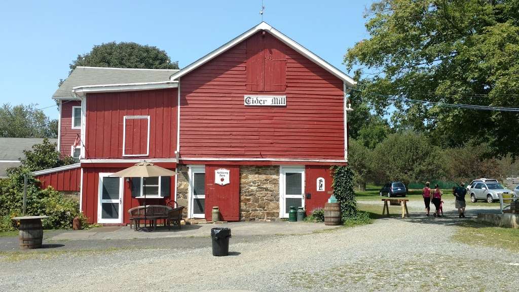 Hacklebarney Farms Cider Mill | 104 State Park Rd, Chester, NJ 07930 | Phone: (908) 879-6593