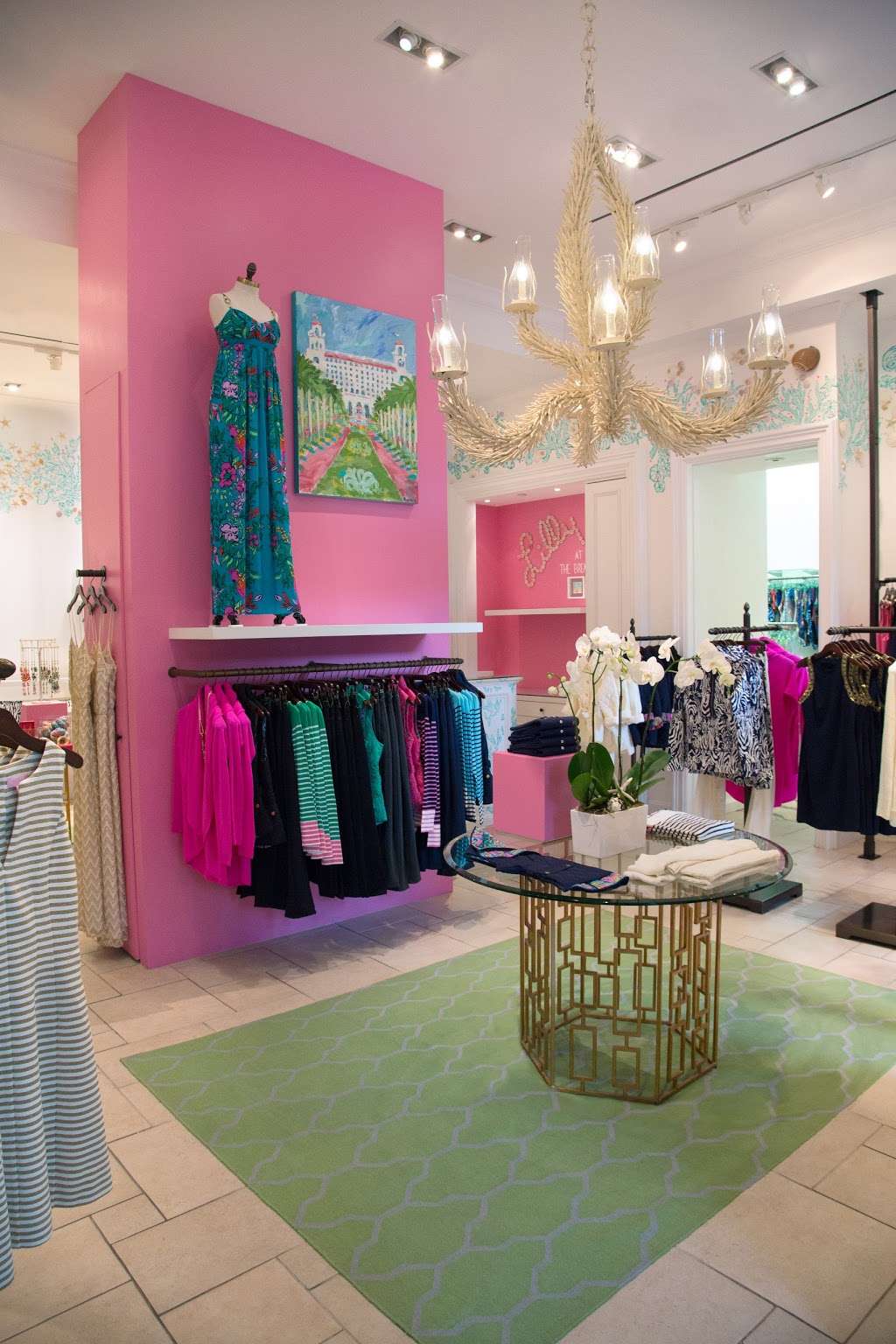 Lilly Pulitzer | 1 S County Rd, Palm Beach, FL 33480, USA | Phone: (561) 653-6360