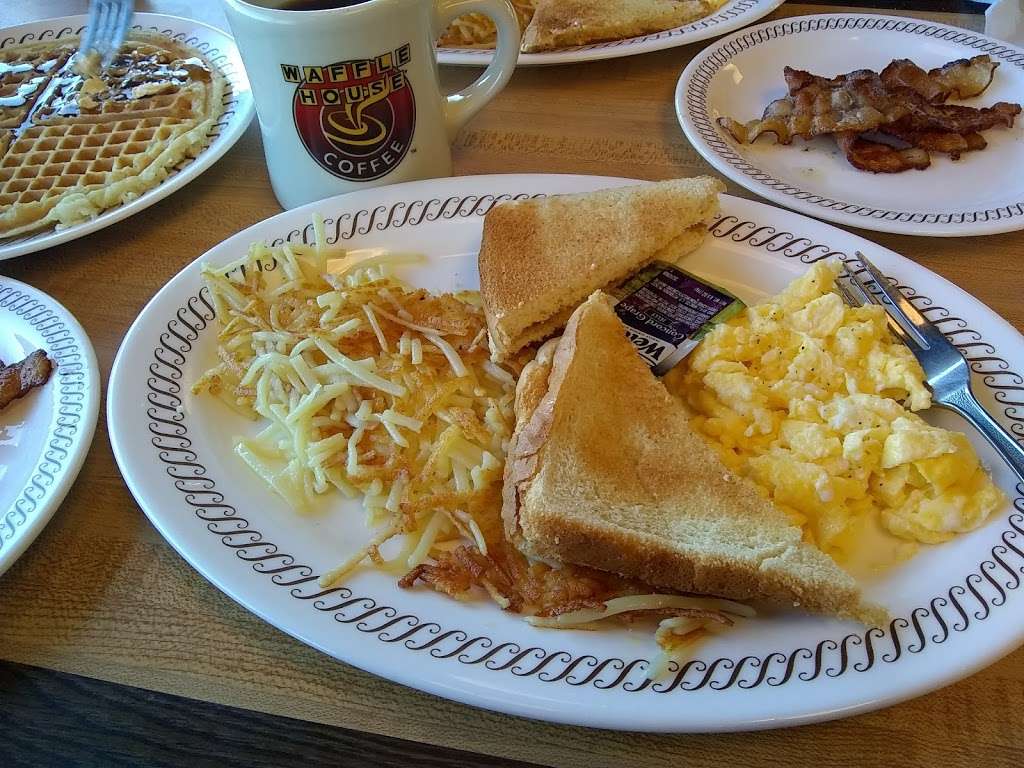 Waffle House 4690 Seven Dwarfs Ln, Kissimmee, FL 34746
