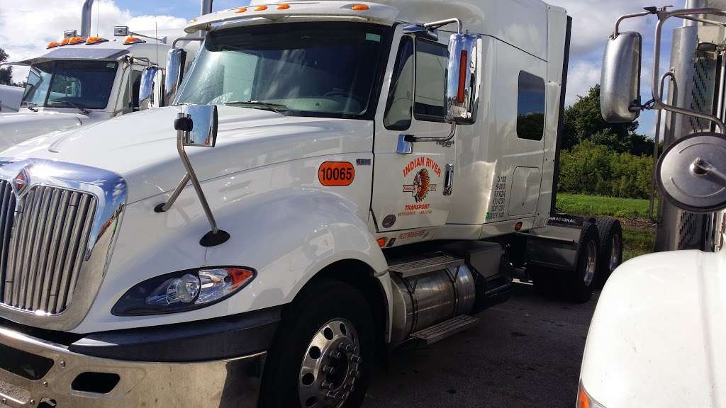 Indian River Transport | 2580 Executive Rd, Winter Haven, FL 33884, USA | Phone: (863) 324-2430