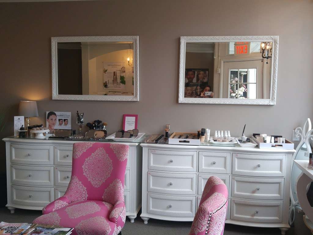 Blush Day Spa | 152 Broadway, Hanover, MA 02339, USA | Phone: (781) 826-2769