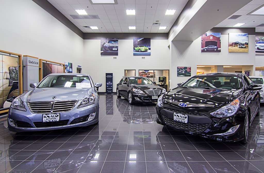 Knauz Hyundai | 775 Rockland Rd, Lake Bluff, IL 60044 | Phone: (888) 440-6702