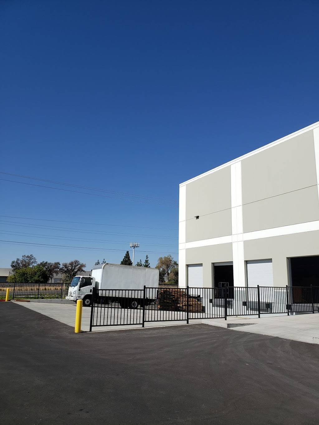 California Backyard Warehouse | 3645 Industrial Ave, Rocklin, CA 95765, USA | Phone: (916) 543-1900