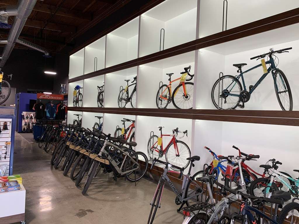 2 Wheels Cycling Boutique | 536 13th St Ste 8, Imperial Beach, CA 91932, USA | Phone: (619) 621-6007