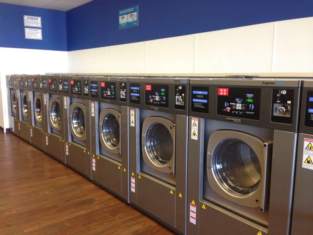 Lavanderia/Laundromat | 15105 Lakewood Blvd, Paramount, CA 90723 | Phone: (949) 464-8177