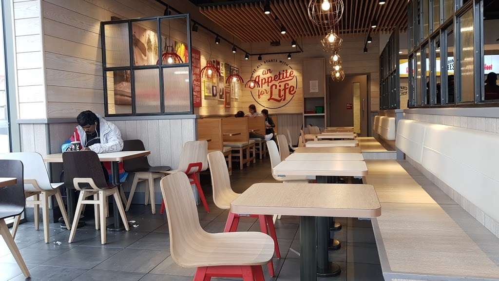 KFC Greenford | Alperton Ln, Greenford UB6 8AA, UK | Phone: 020 8997 1148