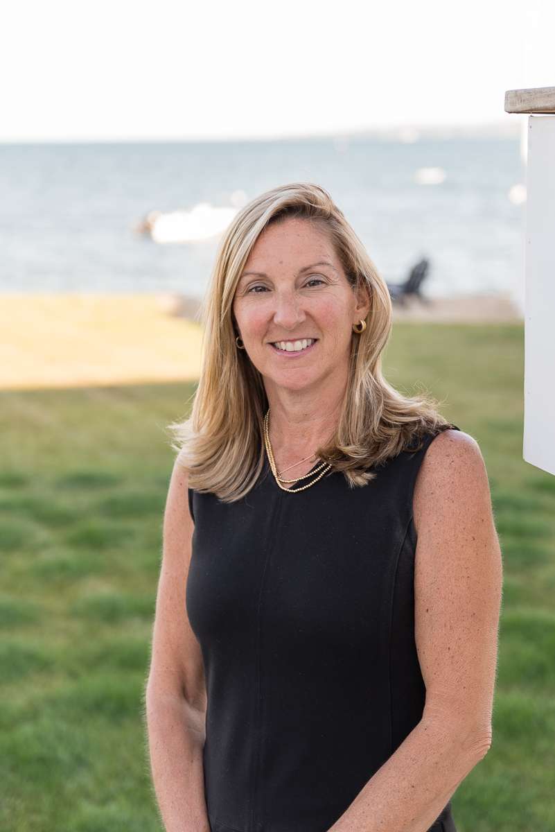 Liz Bone - Macdonald & Wood/Sothebys International Realty | 459 Washington St, Duxbury, MA 02331, USA | Phone: (781) 325-8079