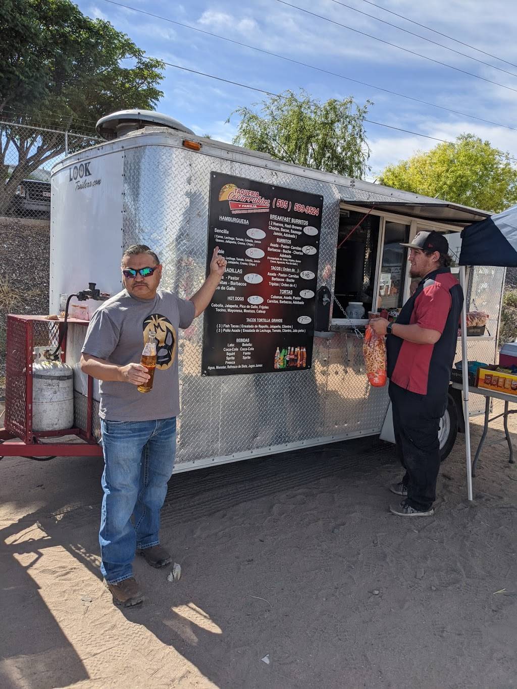 Taquizas Covarrubias y Familia Comida Mexicana en Albuquerque NM | 1720 Bridge Blvd SW #105, Albuquerque, NM 87105, USA | Phone: (505) 639-2590