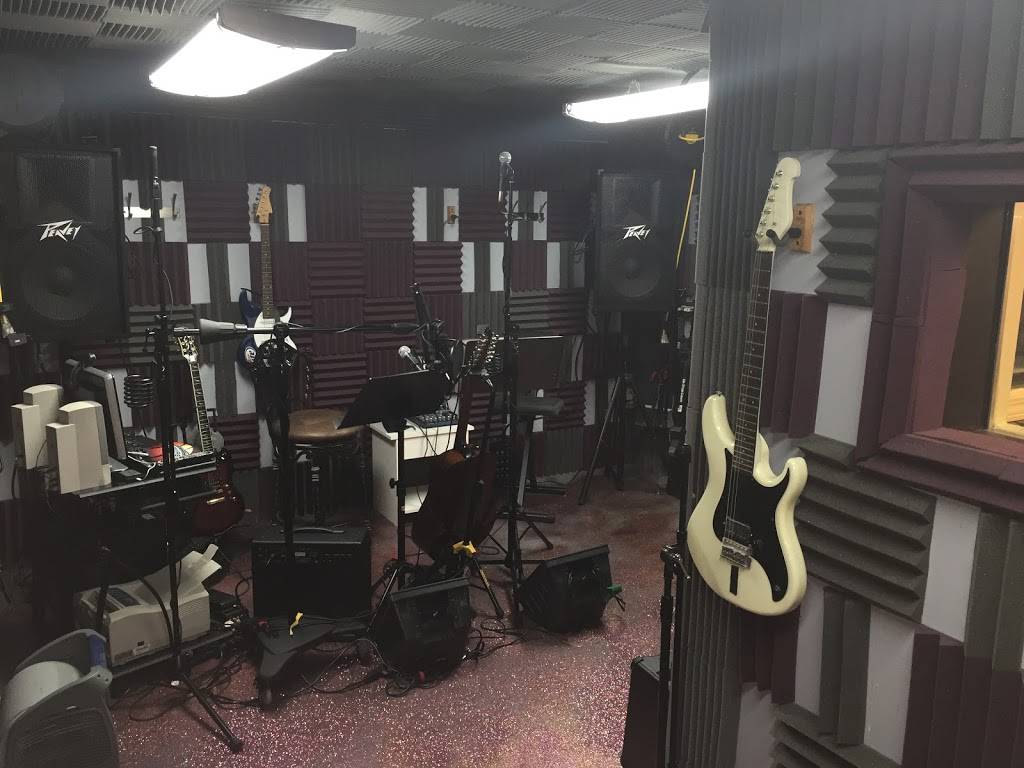 Guitar Heaven Studios | 10635 Green Arbor St, San Antonio, TX 78223, USA | Phone: (210) 542-0329