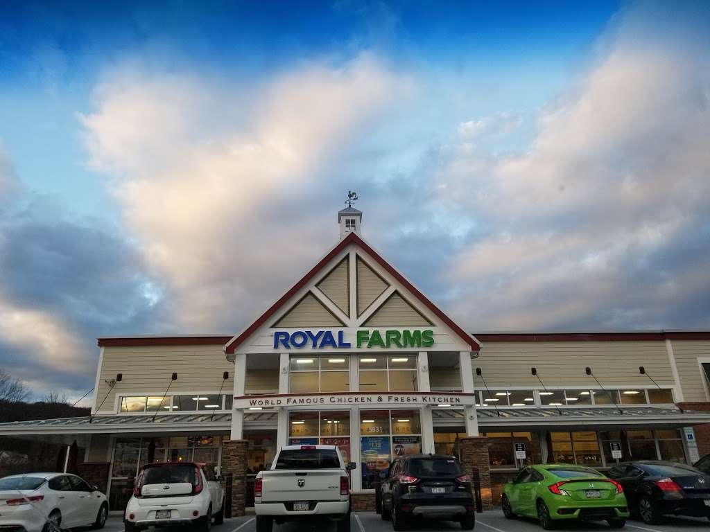 Royal Farms in 5031 Manor Ave, Downingtown, PA 19335, USA