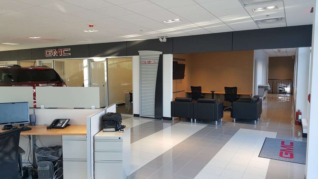 Rockville Centre GMC | 510 Sunrise Hwy, Rockville Centre, NY 11570, USA | Phone: (516) 362-3852