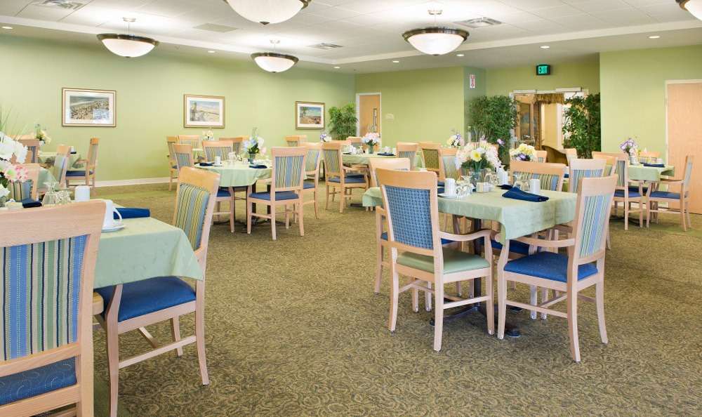 The Village at Vienna Square | 701 Overlook Dr, Winter Haven, FL 33884, USA | Phone: (863) 318-5000