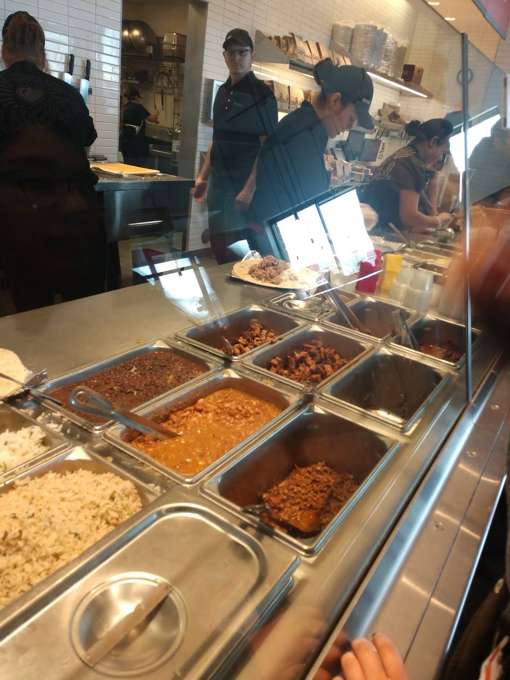 Chipotle Mexican Grill | 7130 W Maple St Ste 100, Wichita, KS 67209, USA | Phone: (316) 942-0263