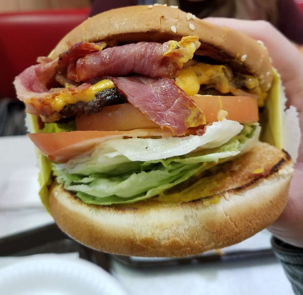 Arrys Super Burgers | 1015 W Whittier Blvd, Montebello, CA 90640, USA | Phone: (323) 726-1550
