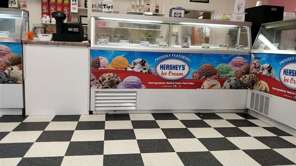 Maugansville Creamery | 13803 Maugansville Rd, Maugansville, MD 21767, USA | Phone: (301) 393-5324