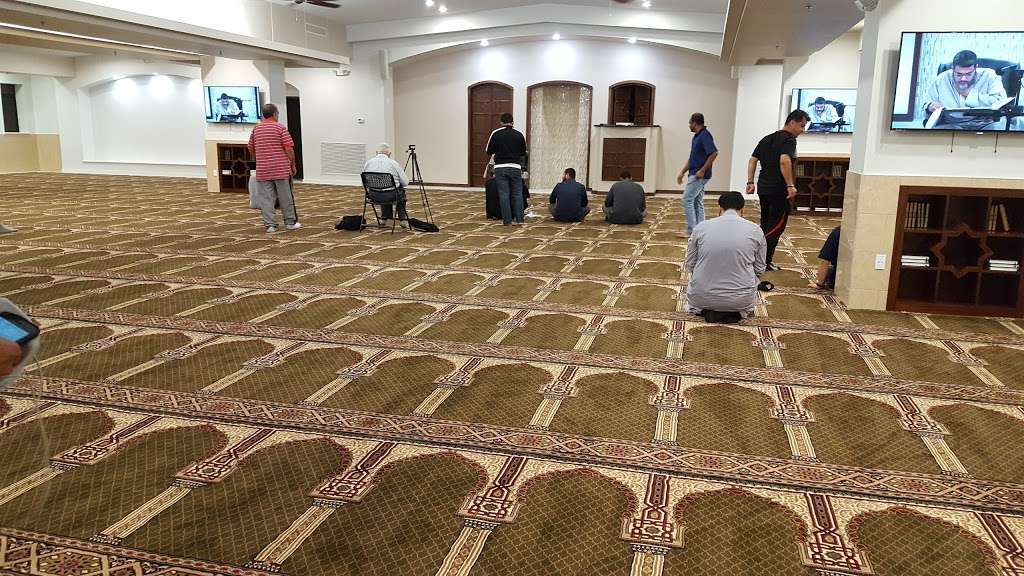 Clear Lake Islamic Center - Masjid | 17511 El Camino Real, Houston, TX 77058, USA | Phone: (281) 480-3325