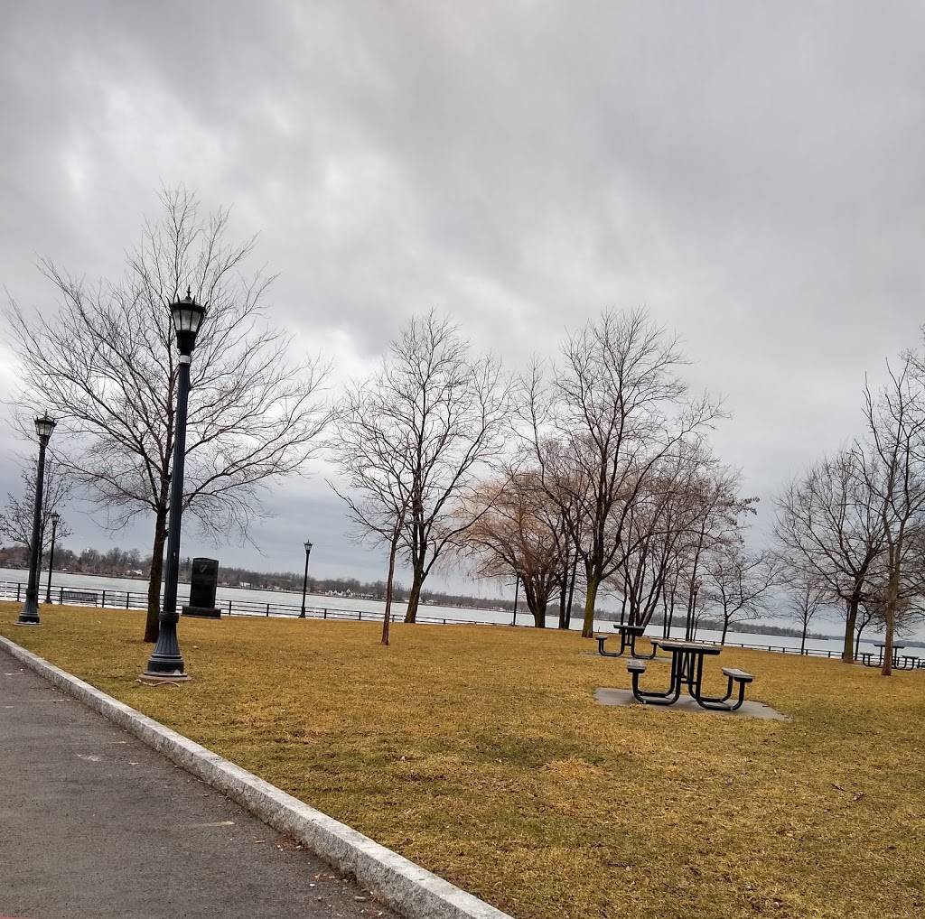 Tow Path Park | Hertel Ave, Buffalo, NY 14207, USA | Phone: (716) 858-8355