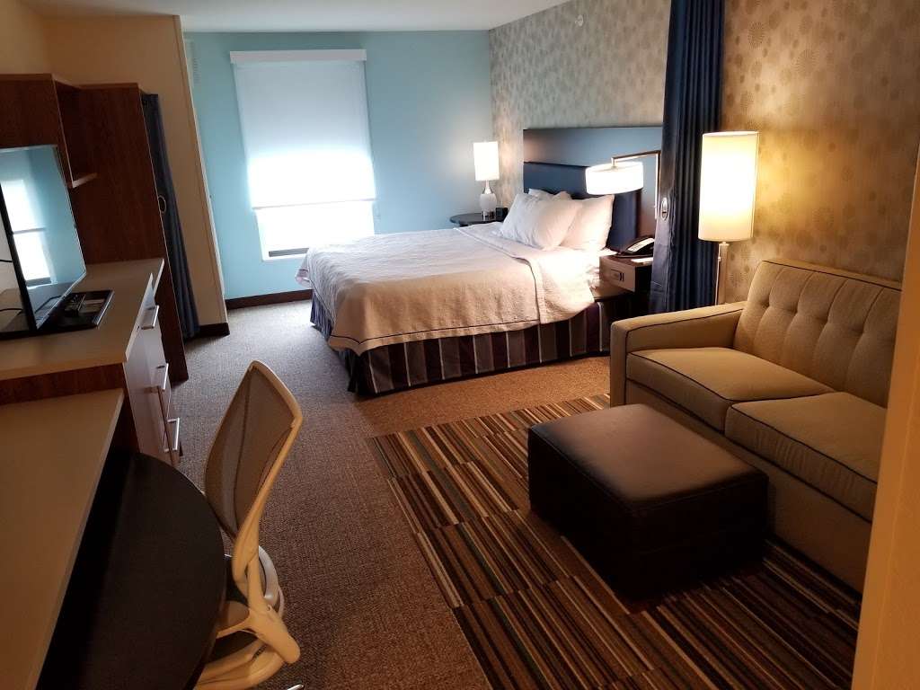 Home2 Suites by Hilton Milwaukee Airport | 5880 S Howell Ave, Milwaukee, WI 53207, USA | Phone: (414) 481-2900
