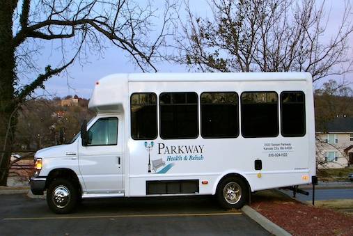 Parkway Health & Rehab | 2323 Swope Pkwy, Kansas City, MO 64130, USA | Phone: (816) 924-1122