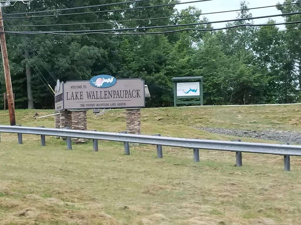 Forest Hill | 9 Crest Dr, Hawley, PA 18428, USA | Phone: (570) 226-2115