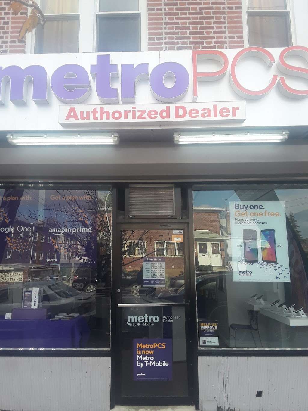 Metro by T-Mobile | 1348 Sutter Ave, Brooklyn, NY 11208, USA | Phone: (718) 827-4200