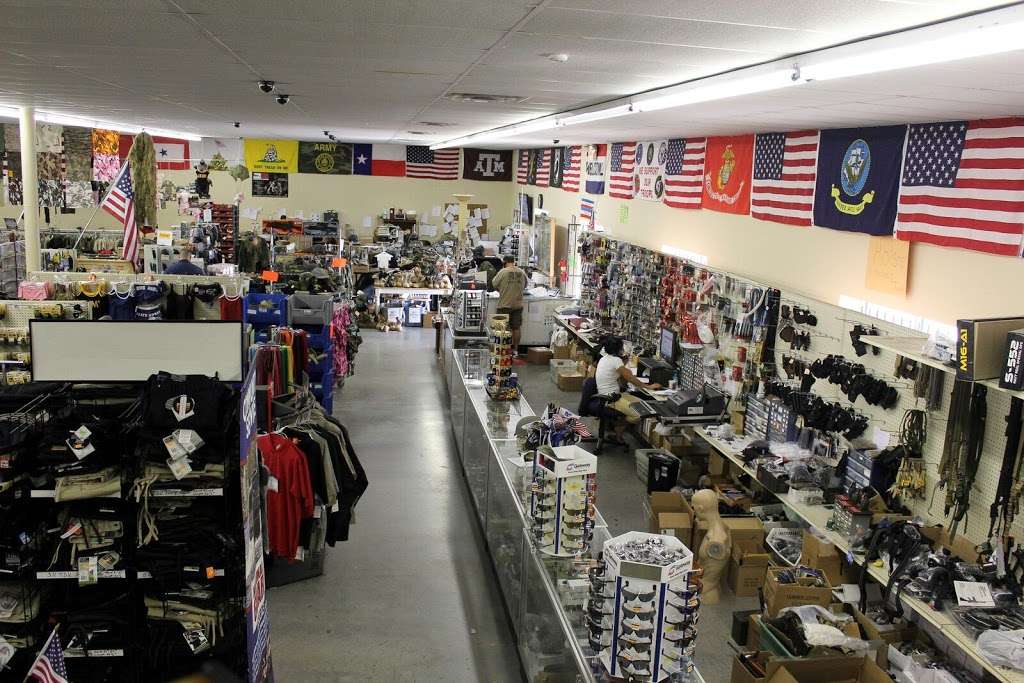 Army Surplus World | 11650 S Sam Houston Pkwy W, Houston, TX 77031, USA | Phone: (713) 484-5444