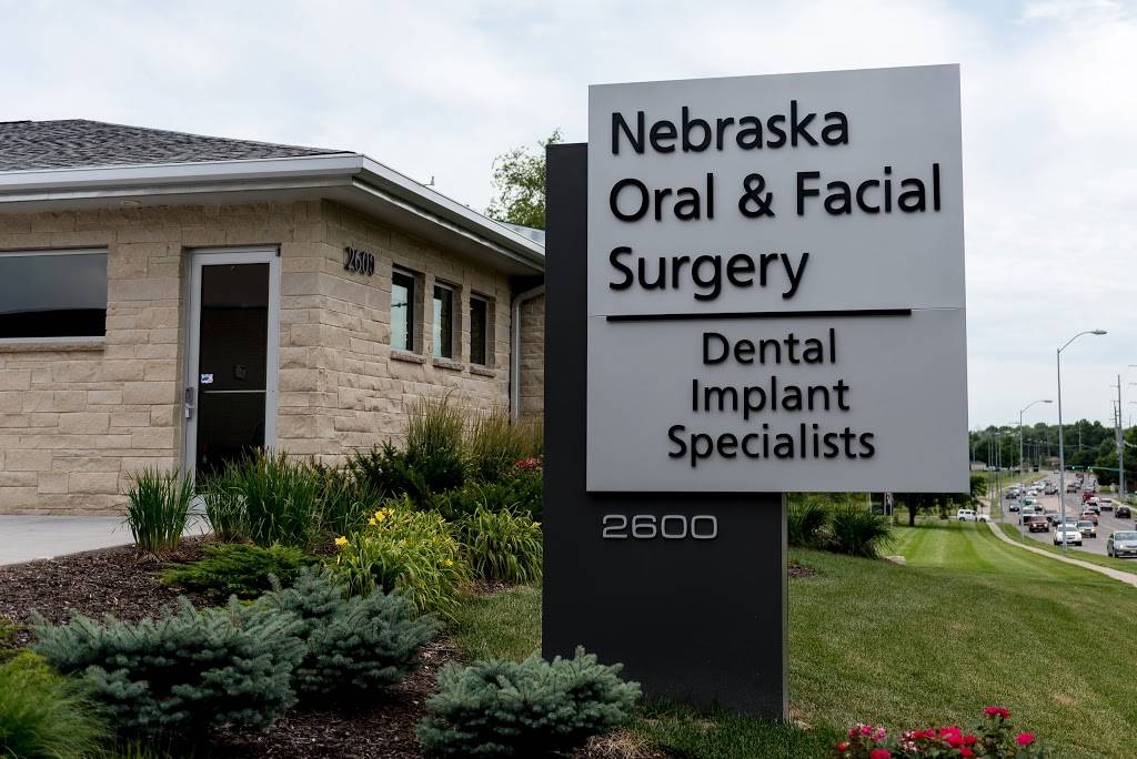 Nebraska Oral & Facial Surgery | 2600 S 56th St Suite A, Lincoln, NE 68506, USA | Phone: (402) 327-9400