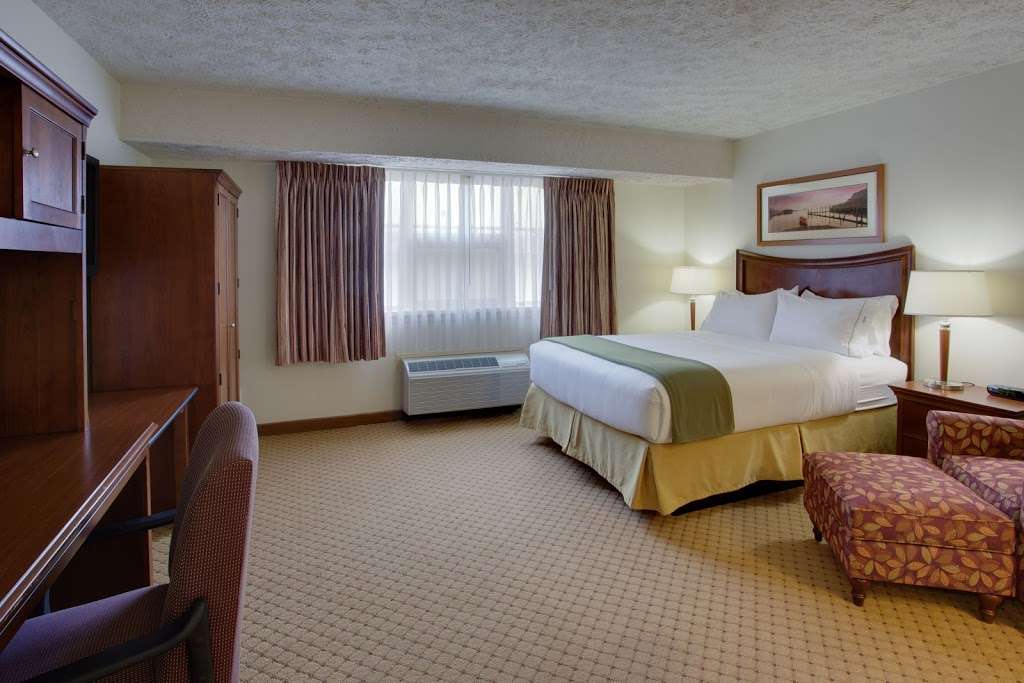 IHG Army Hotels Swan Creek Inn | 2207 Bayonet Rd, Aberdeen Proving Ground, MD 21005, USA | Phone: (410) 278-5148