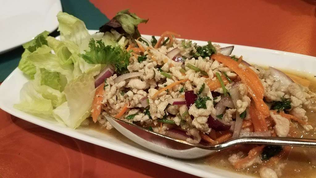 3 Seasons Thai Bistro | 1506 Leimert Blvd, Oakland, CA 94602, USA | Phone: (510) 500-3151