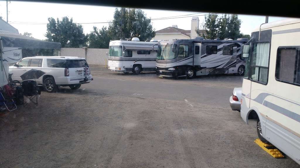 Alameda County Fairgrounds RV Park | Road 12, 2100 Valley Ave, Pleasanton, CA 94566, USA | Phone: (925) 426-3340