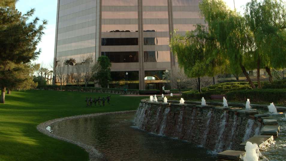 Philip J Giles | 1850 N Central Ave #1150, Phoenix, AZ 85004, USA | Phone: (602) 256-6000